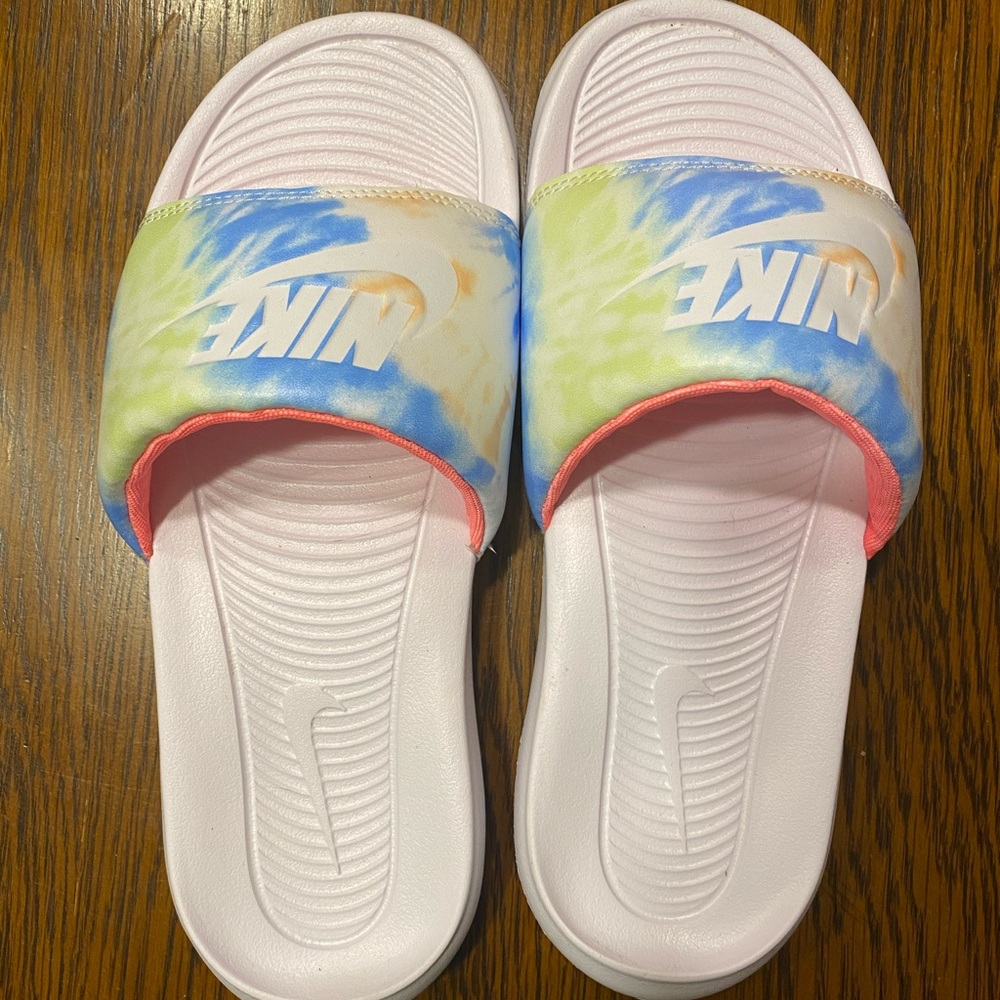Nike womens slides 7 NWOT